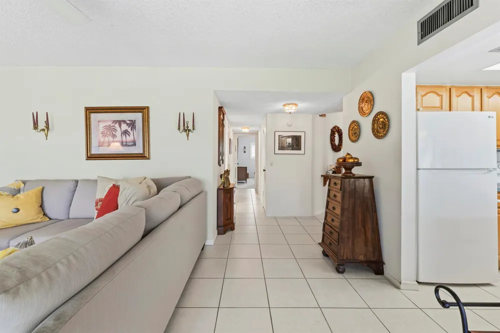 1600 NE Dixie Highway #4-107 Jensen Beach, FL 34957
