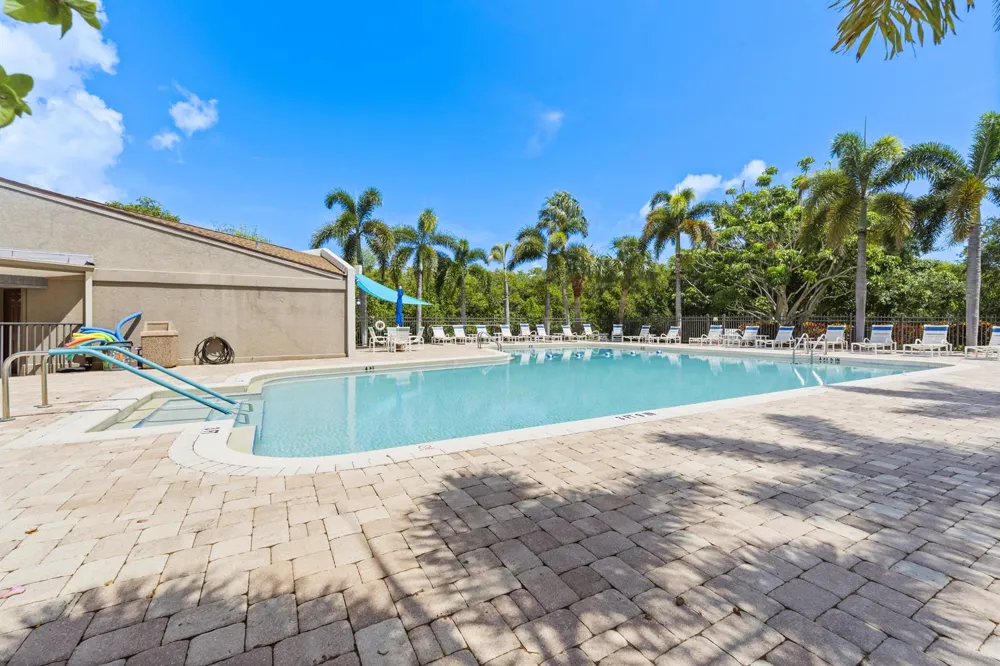 1600 NE Dixie Highway #4-107 Jensen Beach, FL 34957
