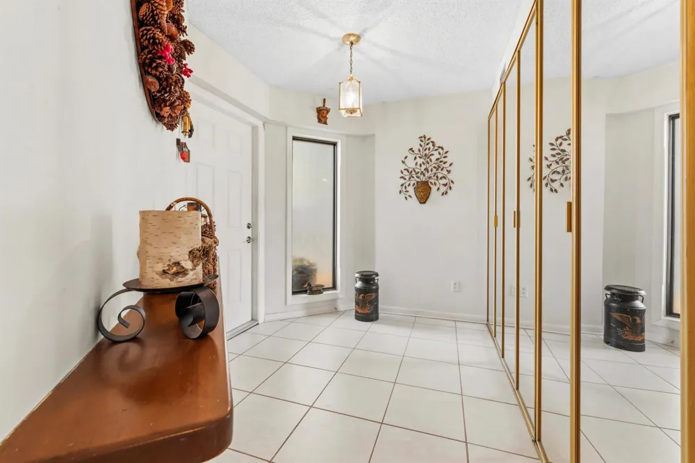 1600 NE Dixie Highway #4-107 Jensen Beach, FL 34957