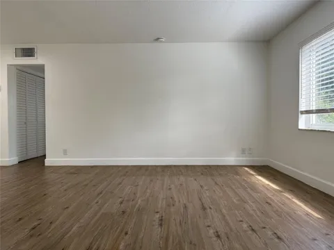 1857 Jefferson Street #205