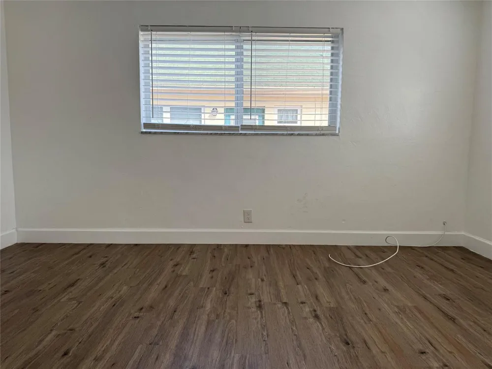 1857 Jefferson Street #205 Hollywood, FL 33020