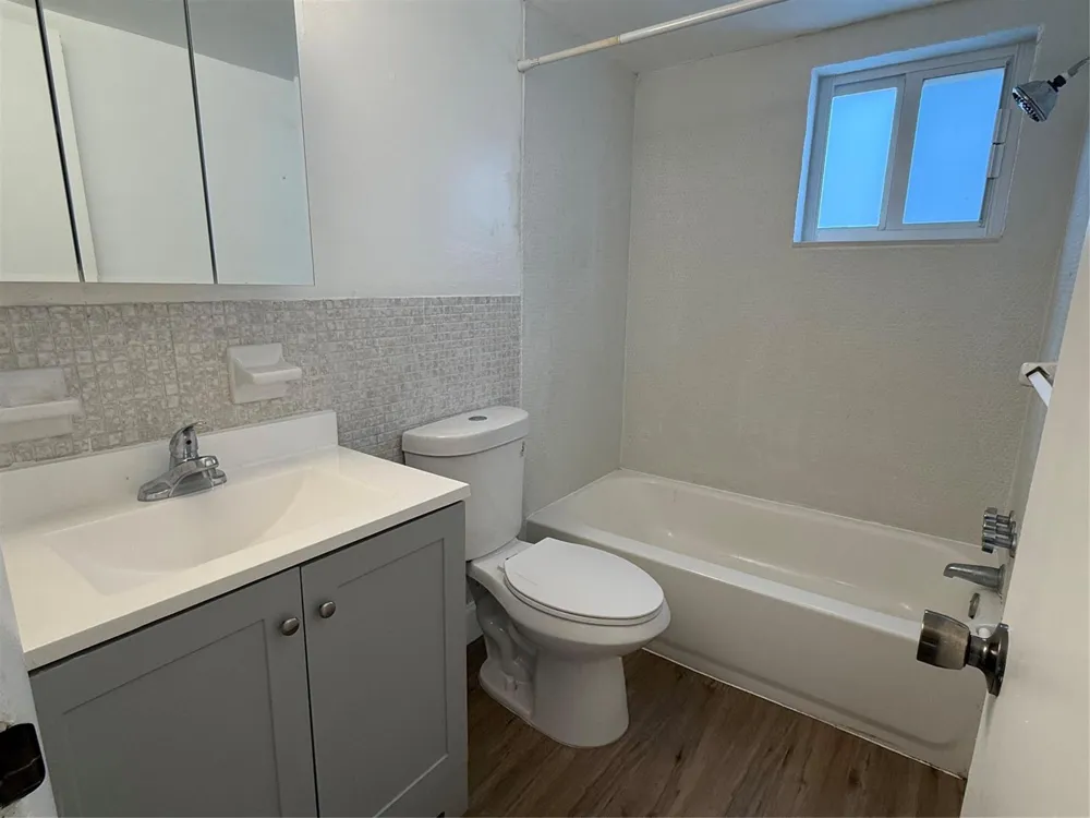 1857 Jefferson Street #205 Hollywood, FL 33020