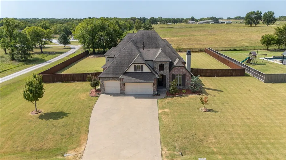 2114 E 176th Street S Mounds, OK 74047