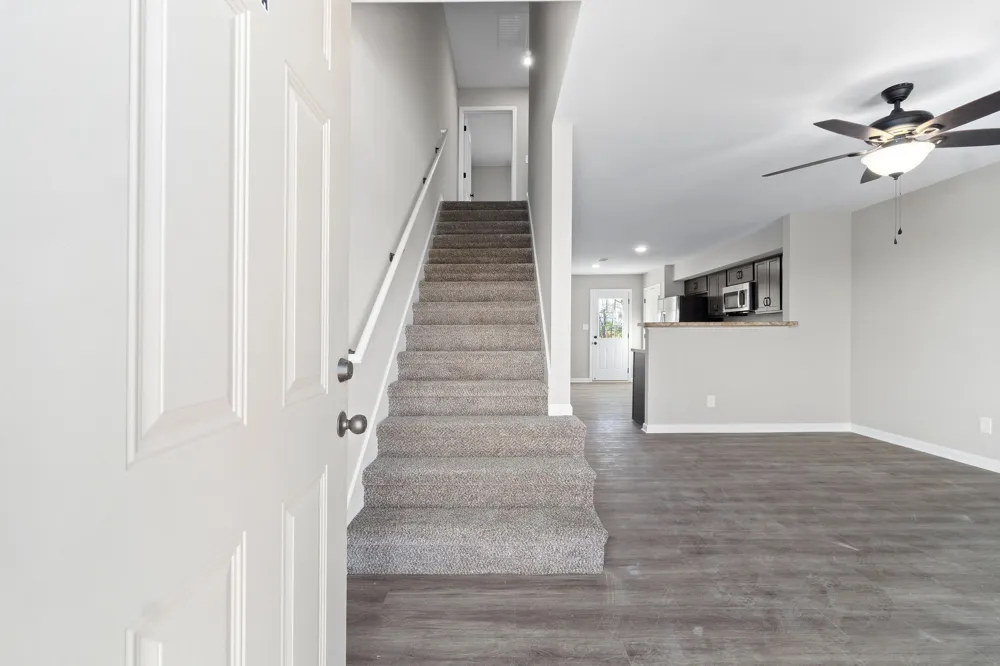 1000 Glenkirk Drive #D Clarksville, TN 37042
