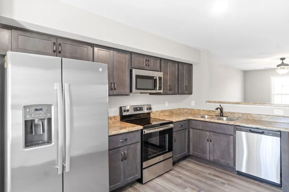1000 Glenkirk Drive #D Clarksville, TN 37042