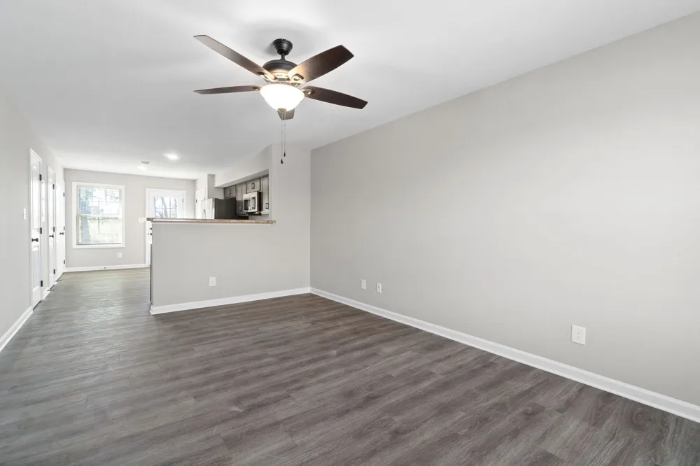 1000 Glenkirk Drive #D Clarksville, TN 37042