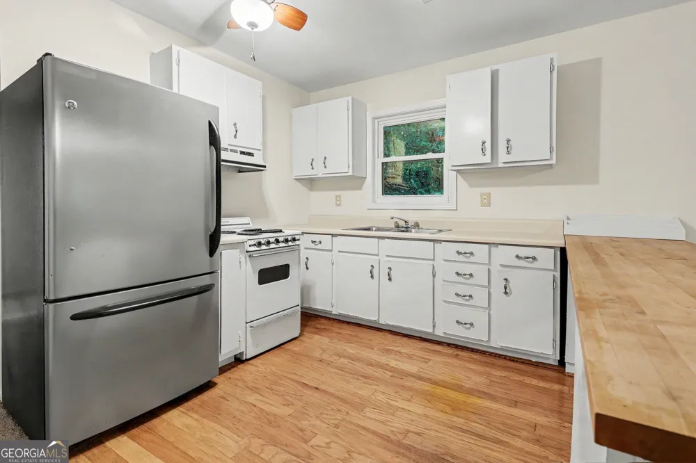 784 Beaver Lake DR Ellijay, GA 30540