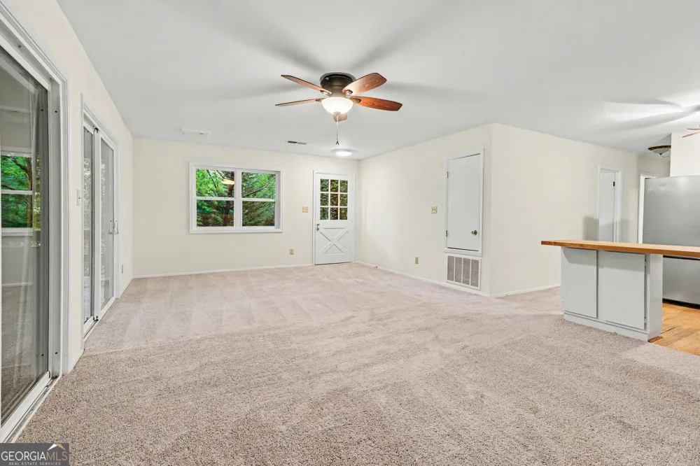 784 Beaver Lake DR Ellijay, GA 30540