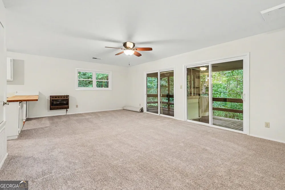 784 Beaver Lake DR Ellijay, GA 30540