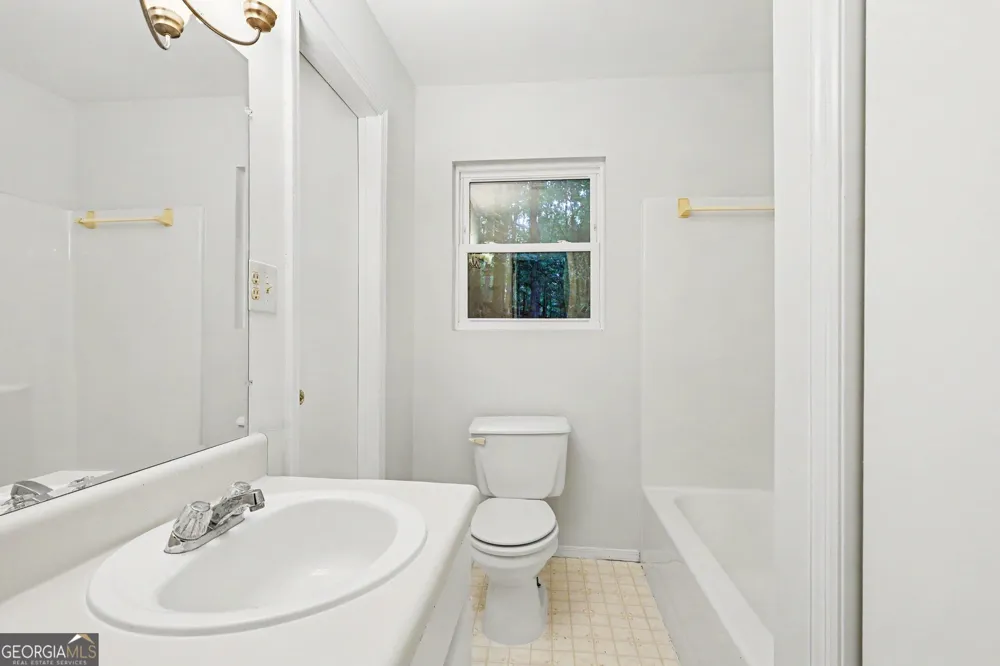 784 Beaver Lake DR Ellijay, GA 30540