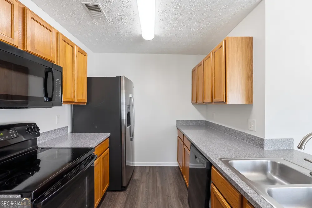 1318 Revelstoke CV Riverdale, GA 30296