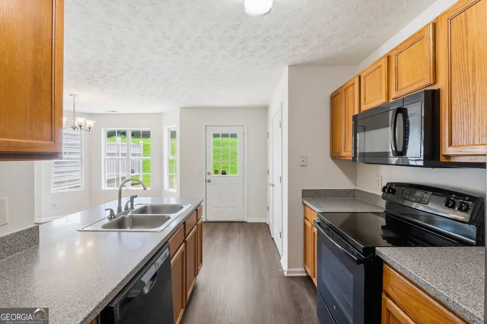 1318 Revelstoke CV Riverdale, GA 30296