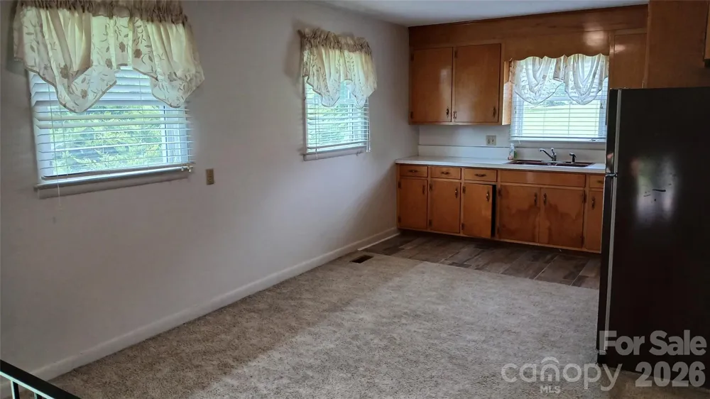 3830 Dowell Street Hickory, NC 28602
