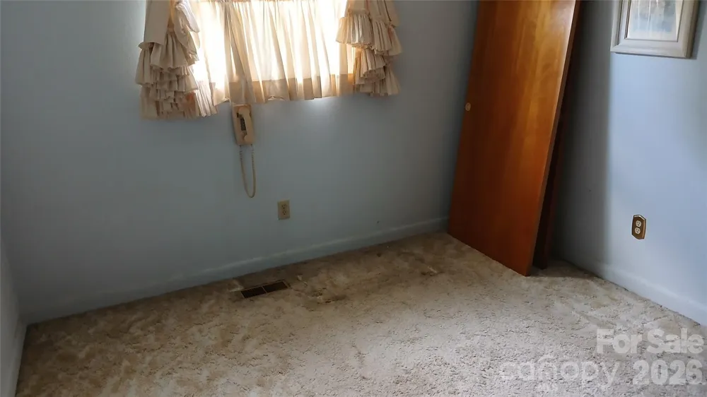 3830 Dowell Street Hickory, NC 28602