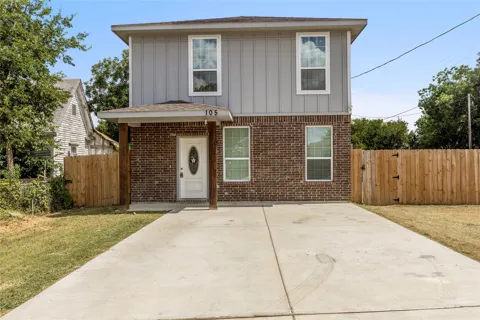 105 Lamar Street