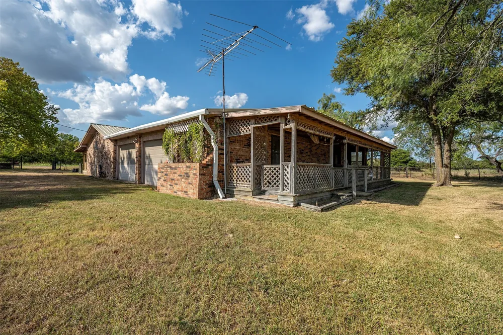 18705 Fm 709 Dawson, TX 76639