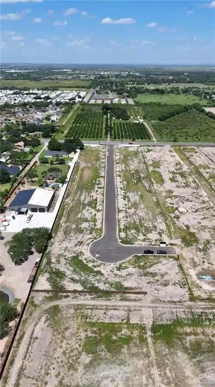 300 Butchart Gardens Road Weslaco, TX 78596