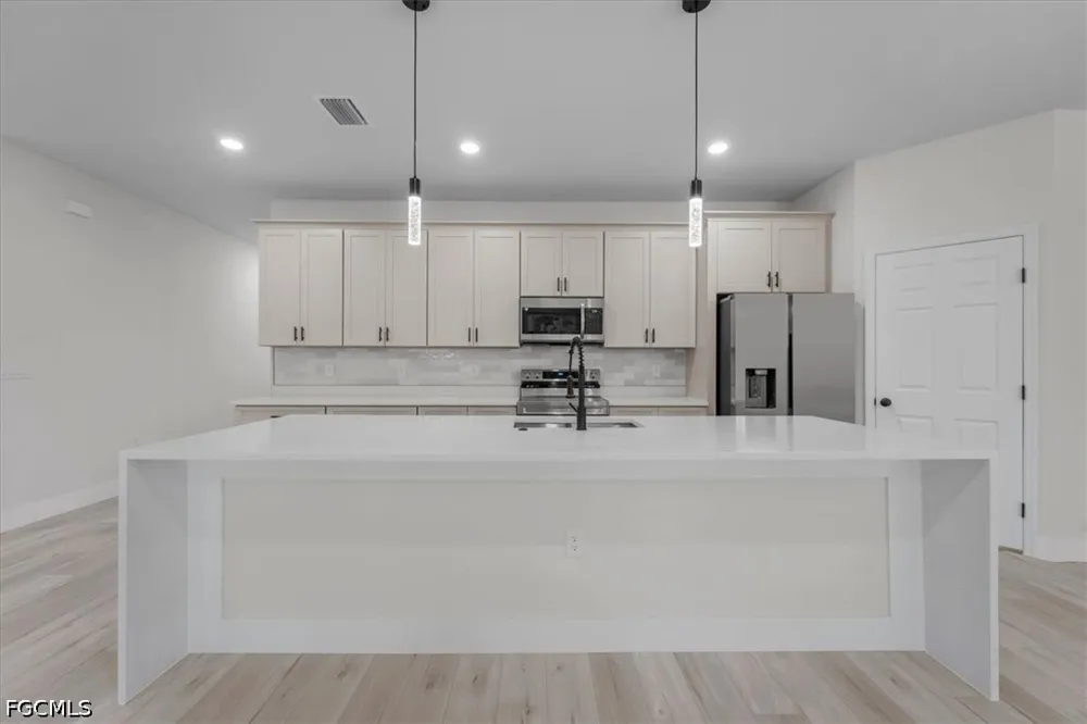 Myrtle Beach Drive Sebring, FL 33872