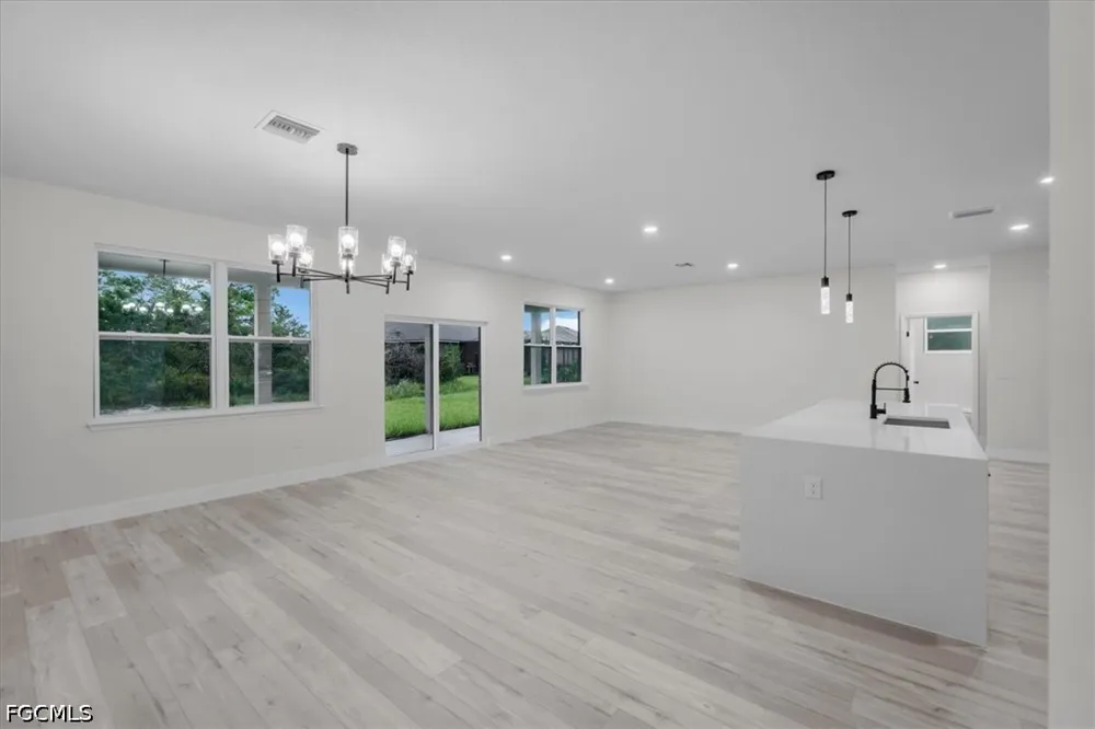 Myrtle Beach Drive Sebring, FL 33872