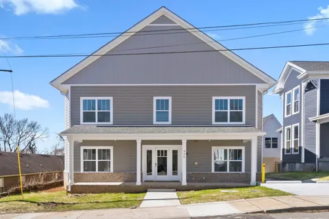 330 Academy Ave #103
