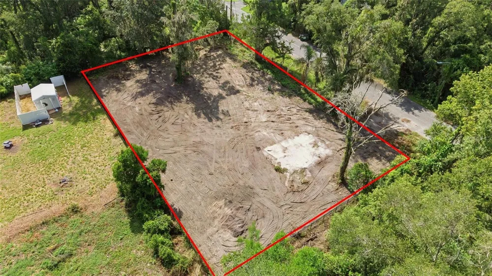 39211 JARVIS STREET Dade City, FL 33523
