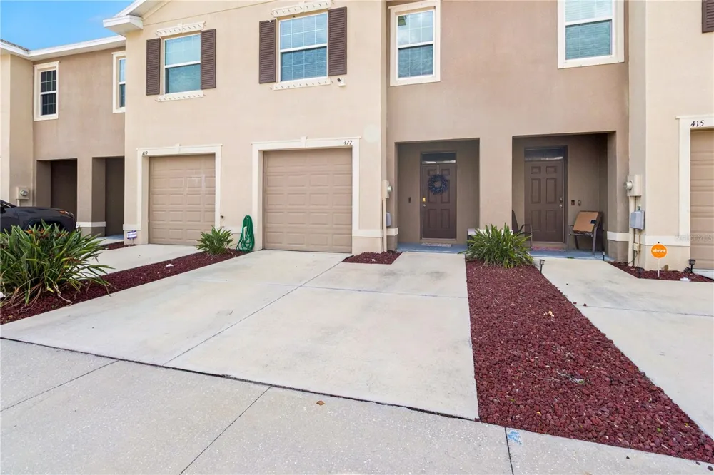 417 NEWMONT CIRCLE Ruskin, FL 33570