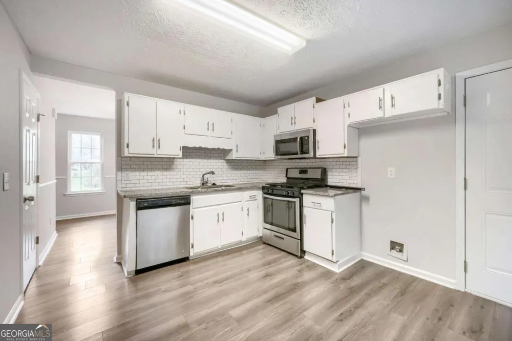 6253 Valdez DR Rex, GA 30273