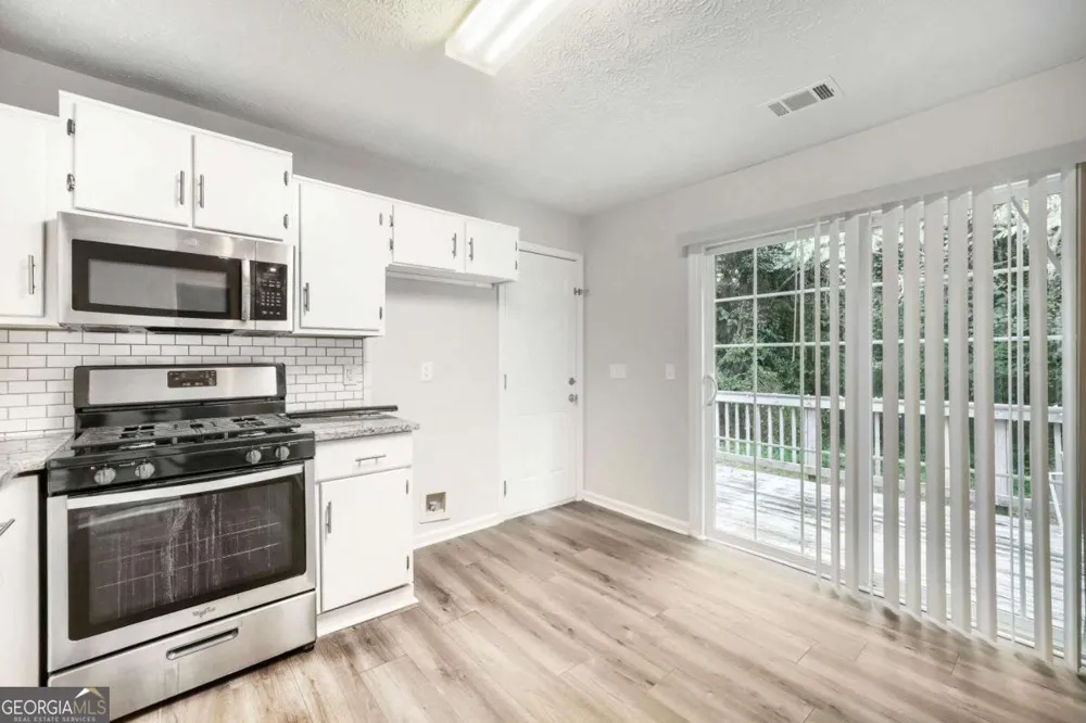 6253 Valdez DR Rex, GA 30273