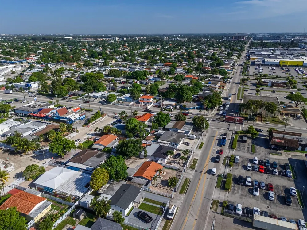 820 E 10th Ave Hialeah, FL 33010