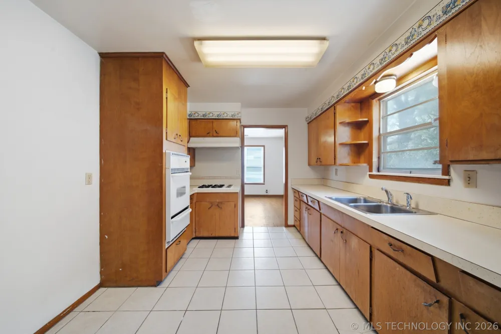 406 Cherokee Street Beggs, OK 74421