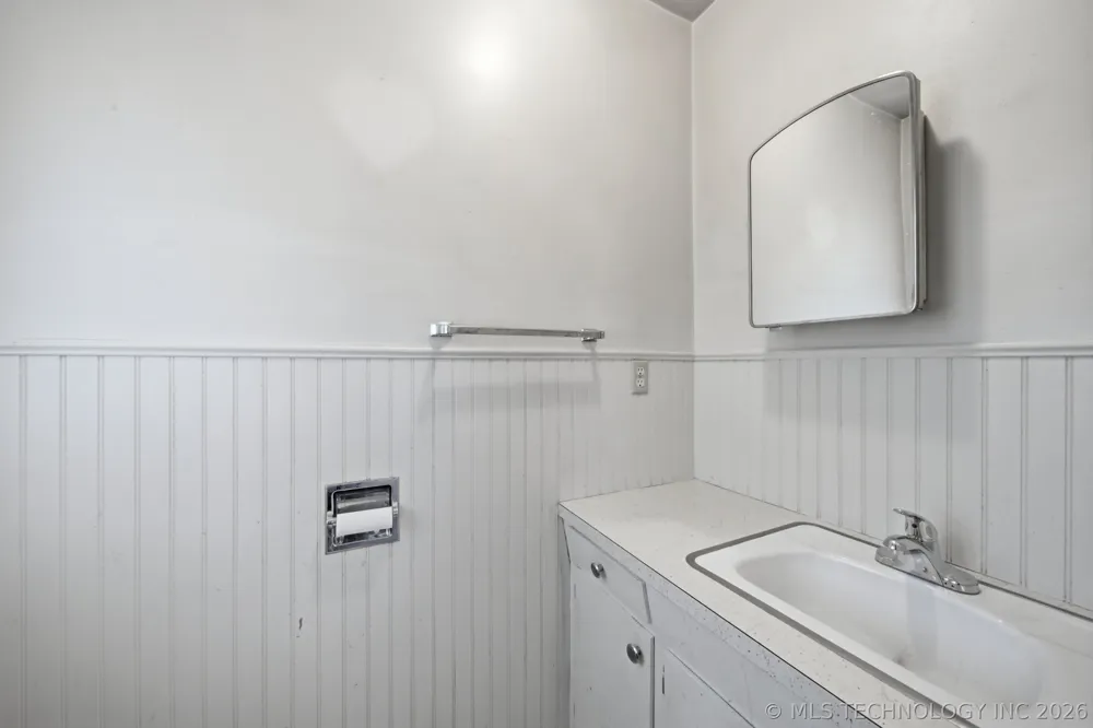 406 Cherokee Street Beggs, OK 74421