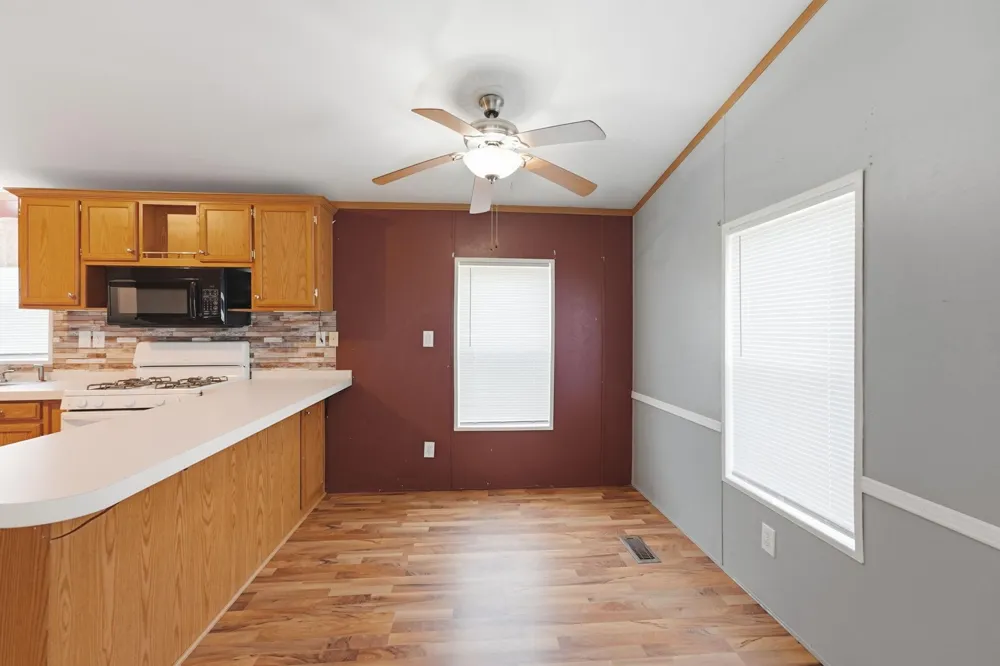 7091 153rd Avenue NE Spicer, MN 56288