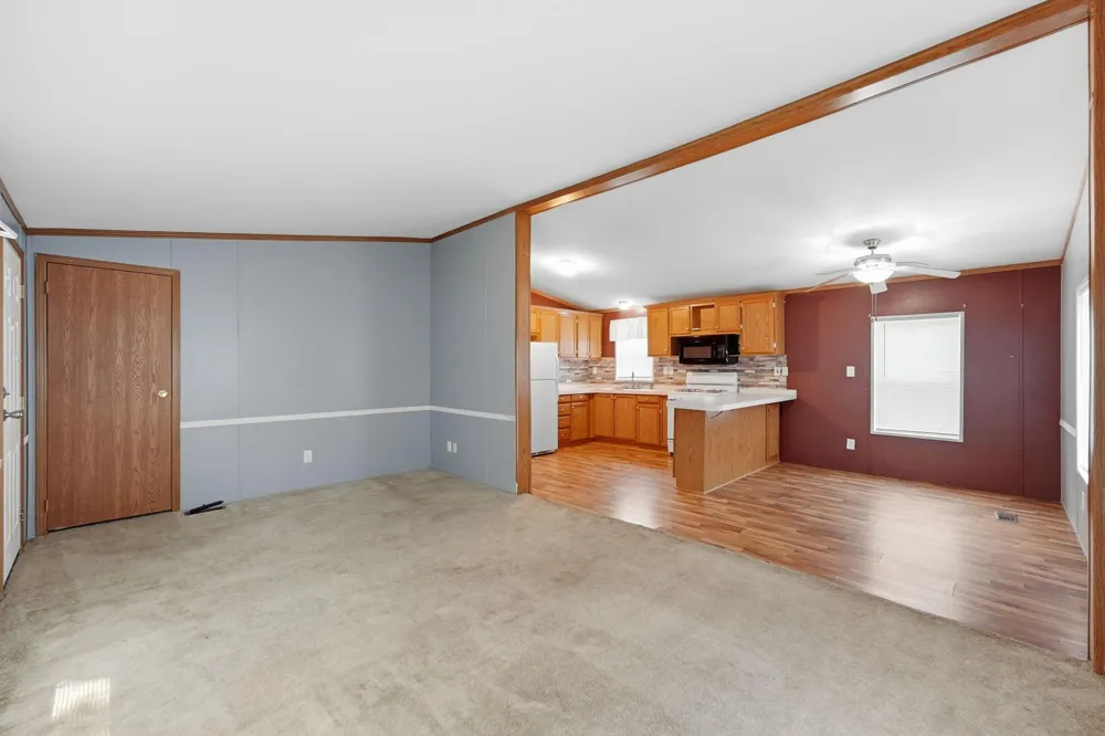 7091 153rd Avenue NE Spicer, MN 56288