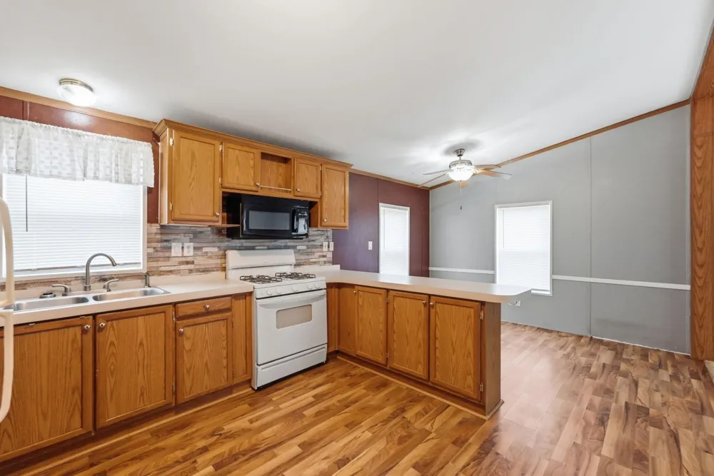 7091 153rd Avenue NE Spicer, MN 56288