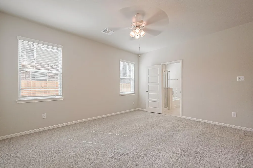2923 Copper Falls Drive Iowa Colony, TX 77583