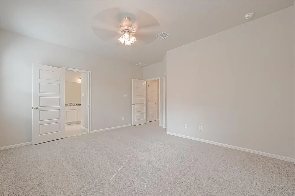 2923 Copper Falls Drive Iowa Colony, TX 77583