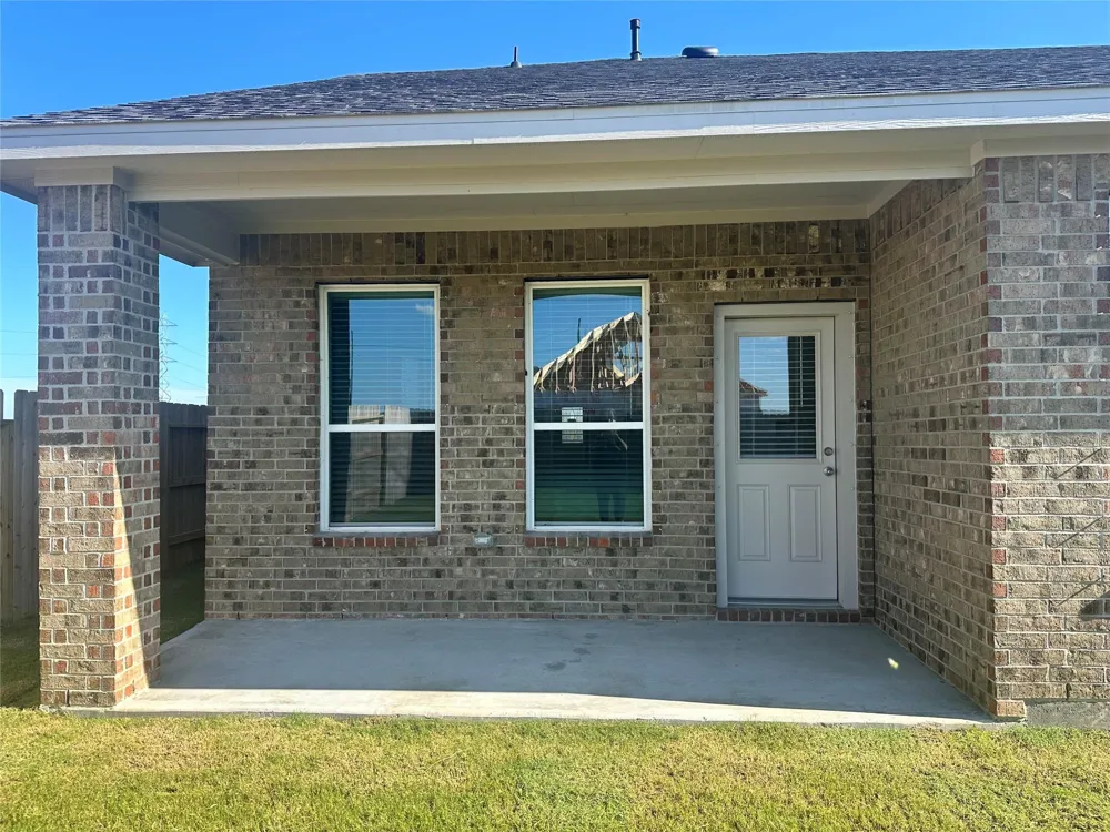 2923 Copper Falls Drive Iowa Colony, TX 77583