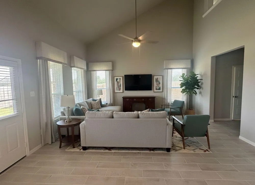 2923 Copper Falls Drive Iowa Colony, TX 77583