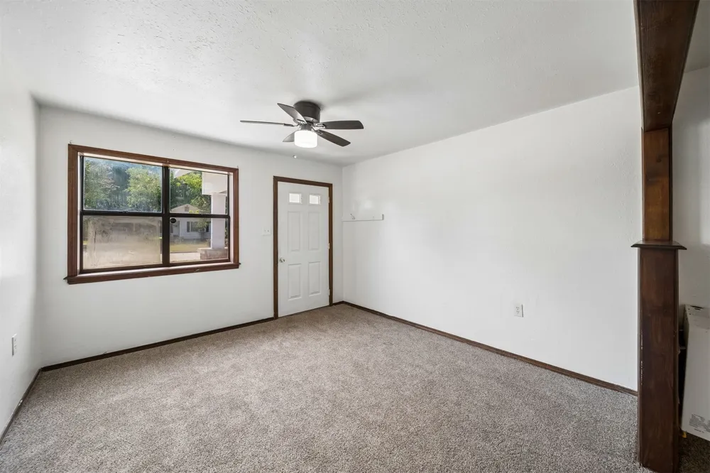 522 E 7th Ada, OK 74820
