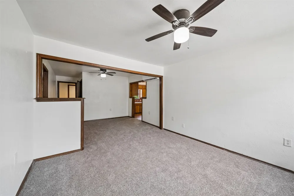 522 E 7th Ada, OK 74820