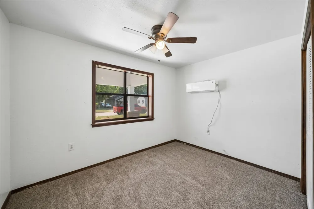 522 E 7th Ada, OK 74820
