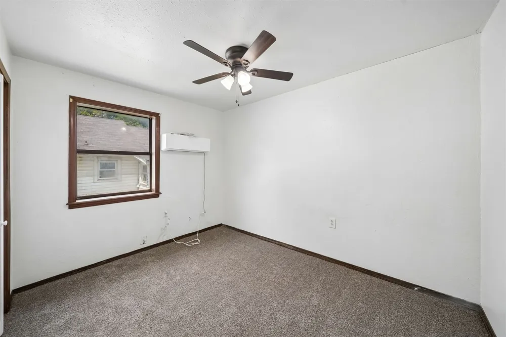 522 E 7th Ada, OK 74820