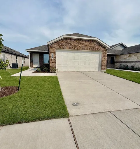1409 Merlin Bluff Street