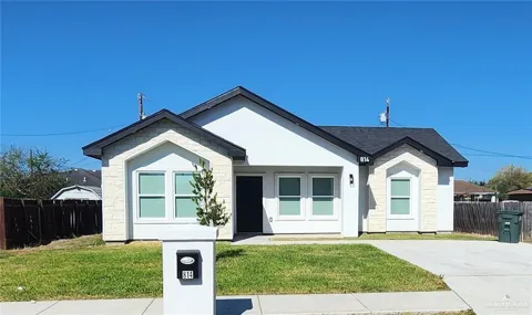 814 Gomez Street