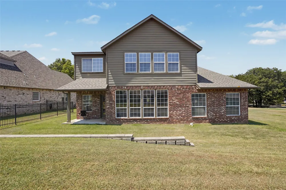 7433 E Forest Ridge Boulevard Broken Arrow, OK 74014