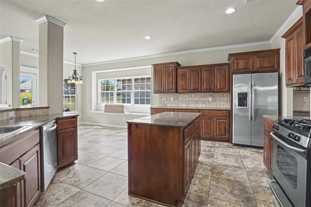 7433 E Forest Ridge Boulevard Broken Arrow, OK 74014