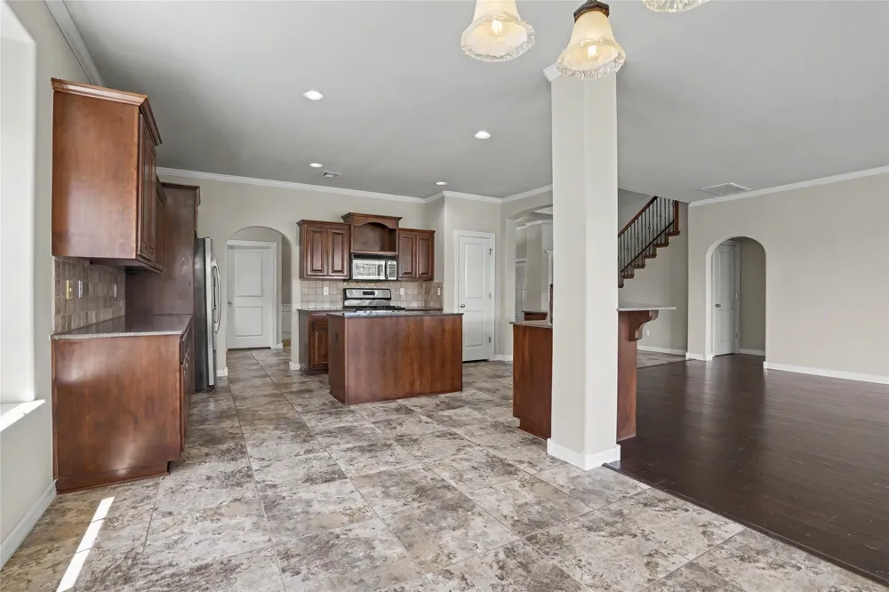 7433 E Forest Ridge Boulevard Broken Arrow, OK 74014