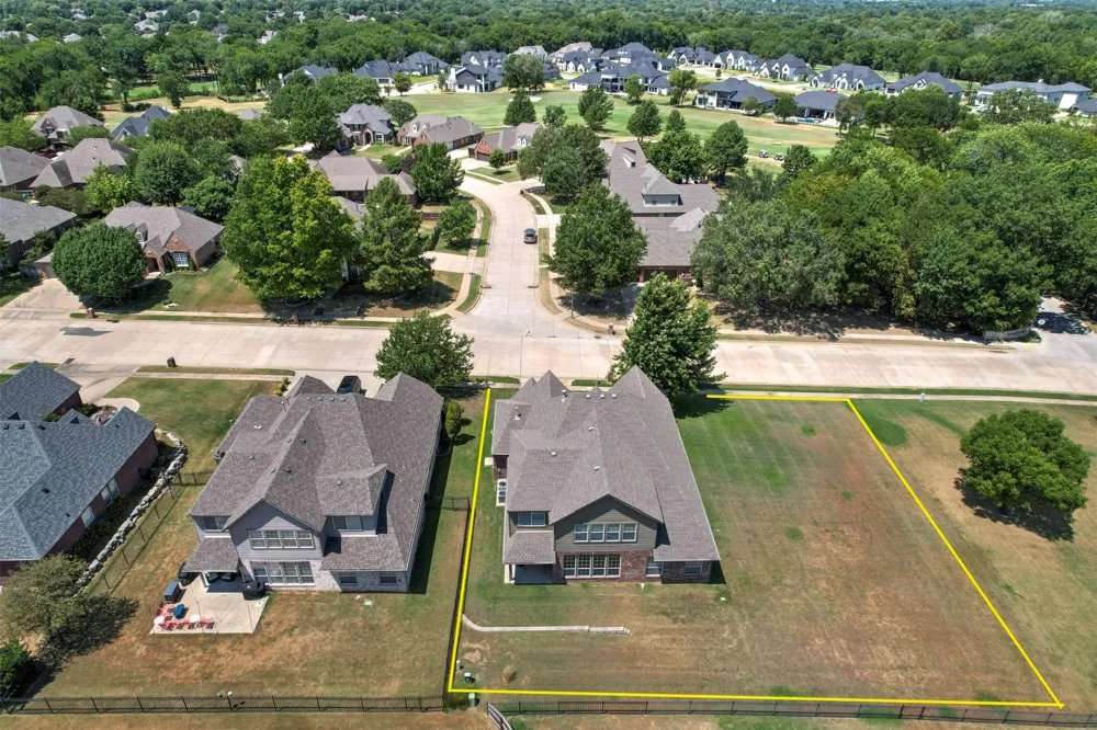 7433 E Forest Ridge Boulevard Broken Arrow, OK 74014