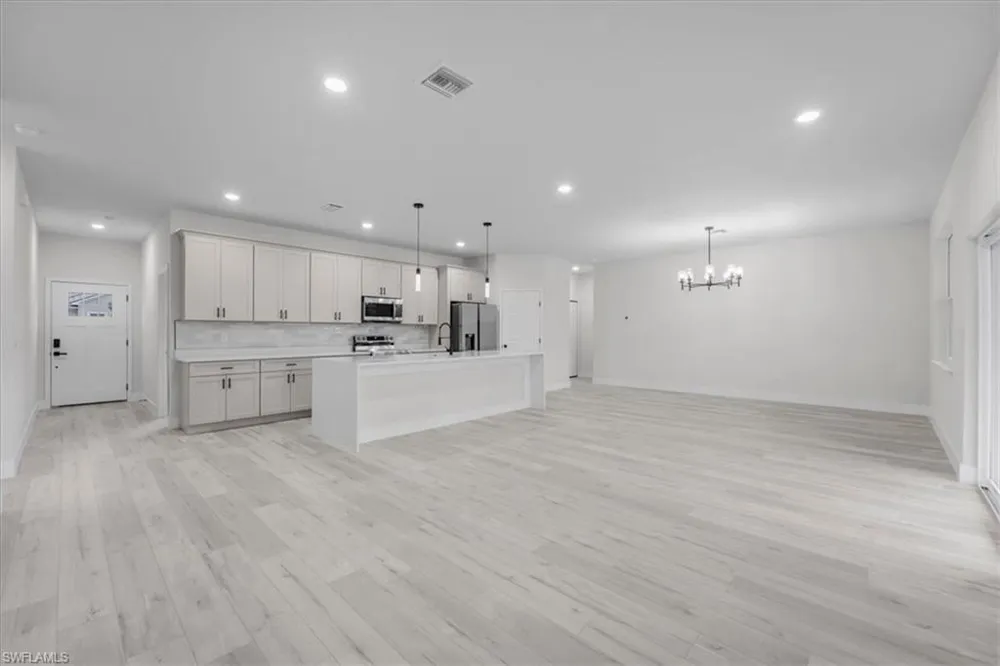 4749 Myrtle Beach Drive Sebring, FL 33872