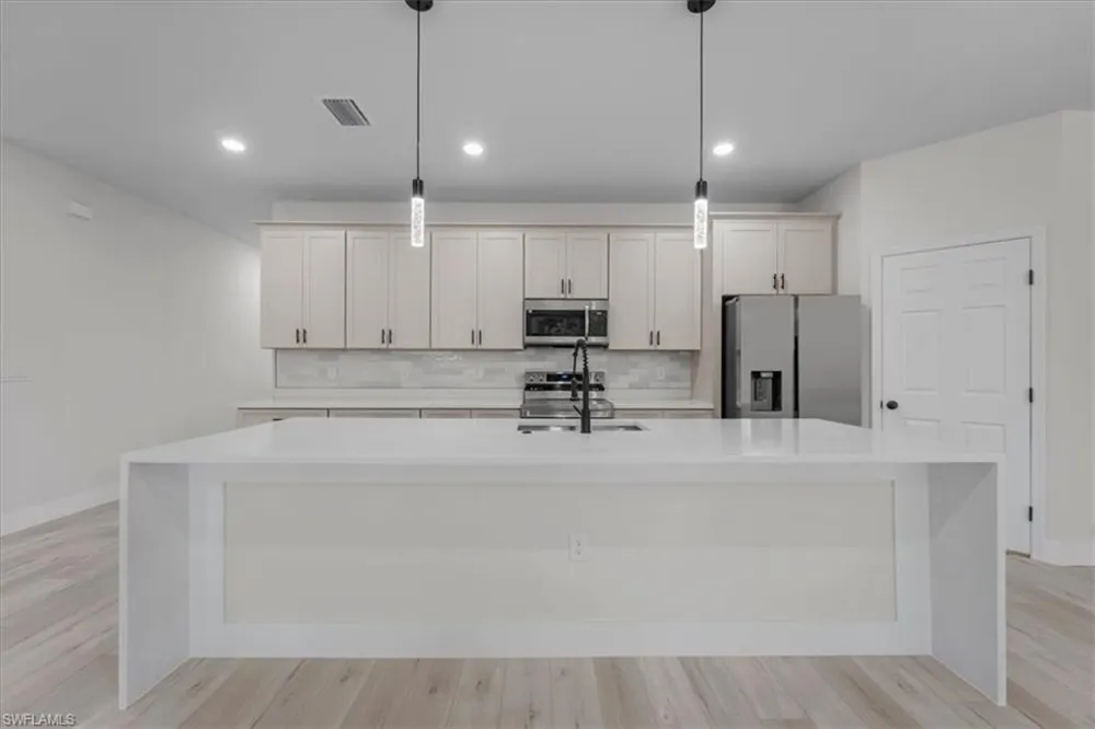 4749 Myrtle Beach Drive Sebring, FL 33872